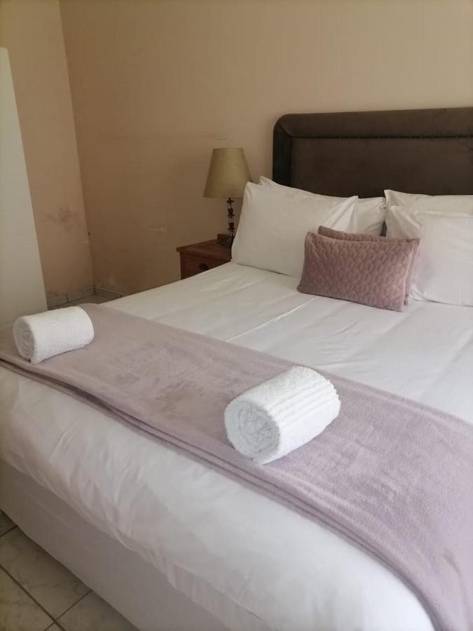 Palm Villa هراري المظهر الخارجي الصورة