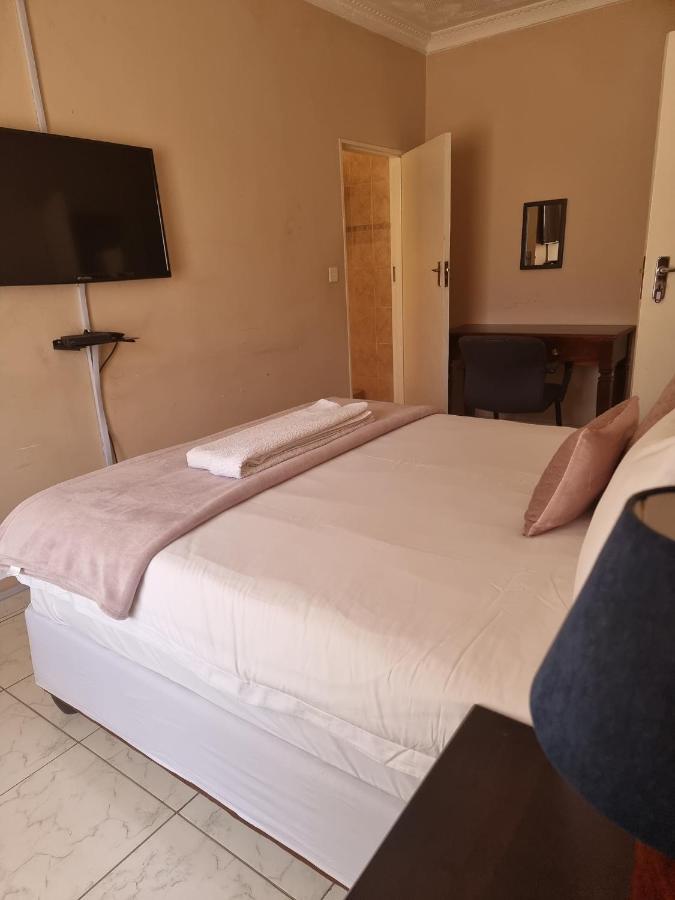Palm Villa هراري المظهر الخارجي الصورة