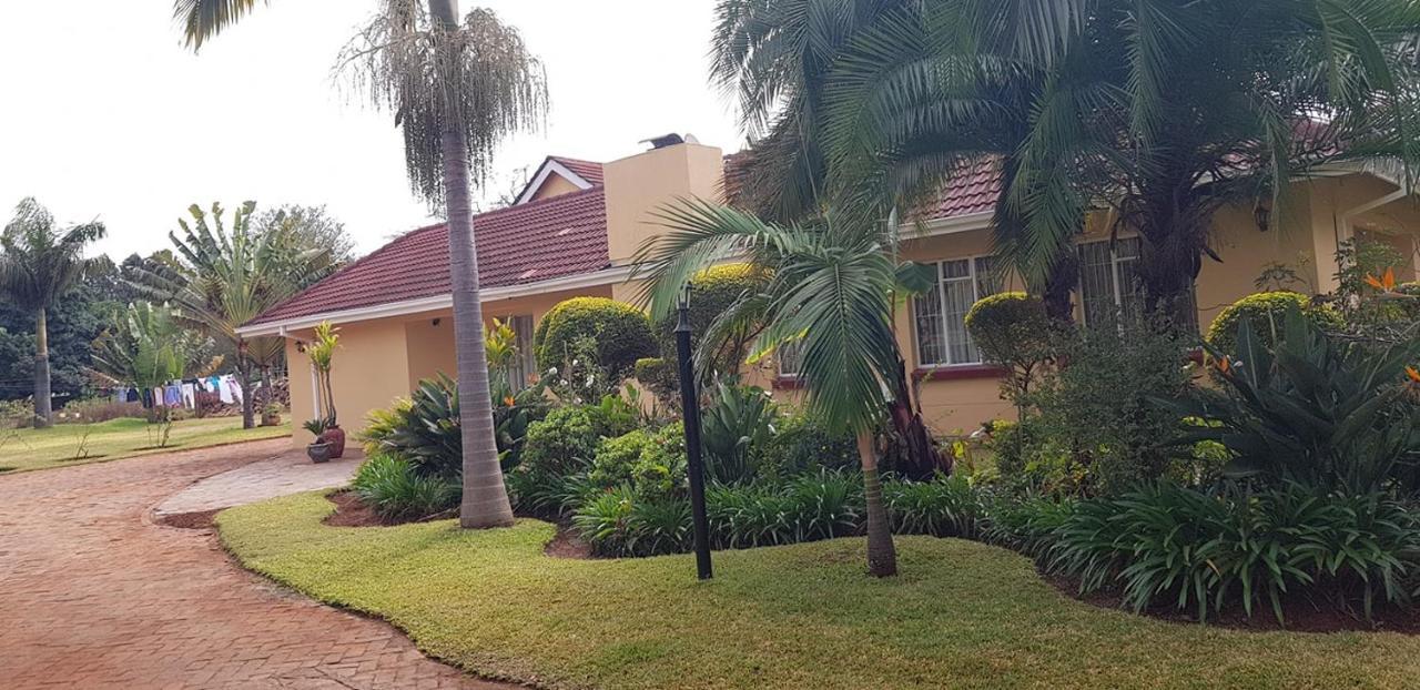 Palm Villa هراري المظهر الخارجي الصورة